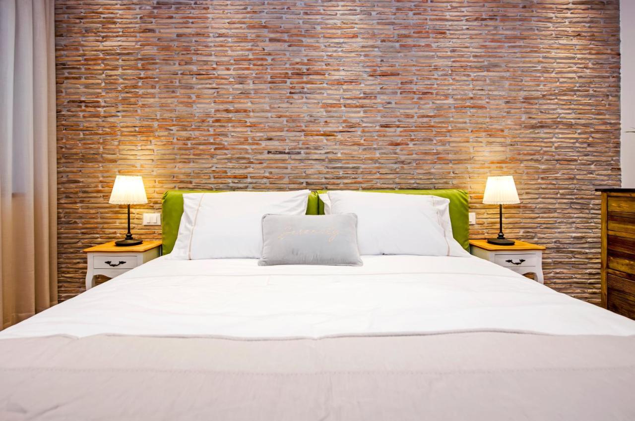 Apartments Casa De Amicis 罗维尼 外观 照片