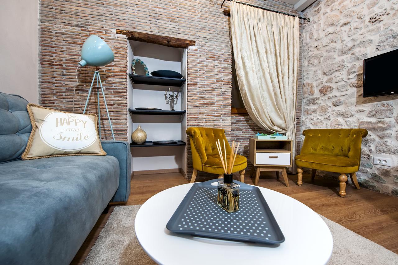 Apartments Casa De Amicis 罗维尼 外观 照片